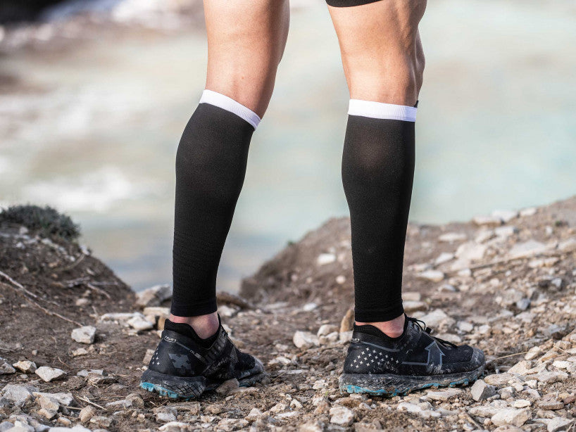 Compressport R2V2 Calf Black