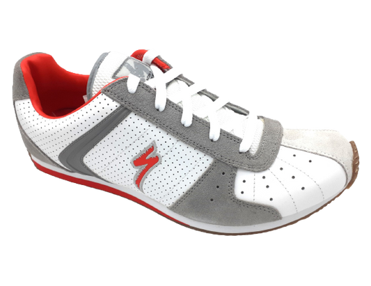 PATIKE SPECIALIZED STUMPY TRAINER